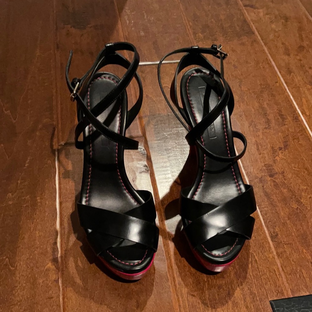 Beautiful High Heels Platform Designer Shoes - image 1